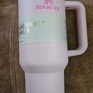 Stanley Pink Quencher H2.0 Tumbler